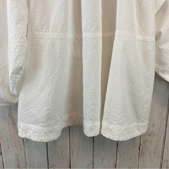 Free People Brynn Tunic Top White Textured & Ruched Sleeves SZ LG - Picture 6 of 11